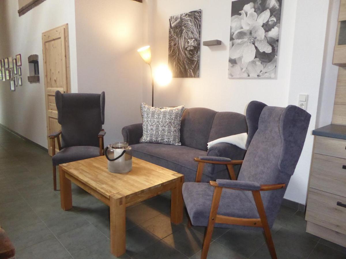 Ferienwohnung Gulf Im Gulfhof Am Kanal Grossefehn エクステリア 写真